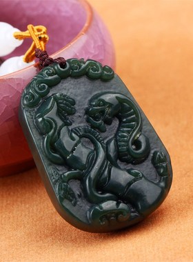 和田青玉生肖蛇玉牌吊坠