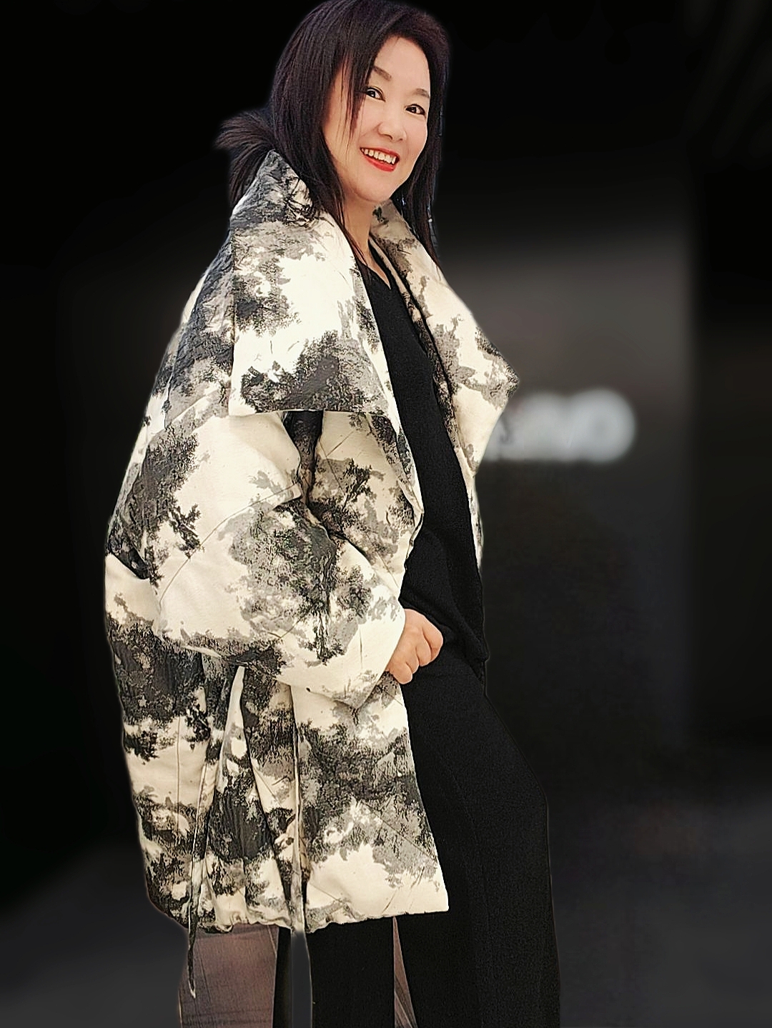 一块油画色90白鸭绒羽绒服女2024冬季加厚设计感立领外套女羽绒服