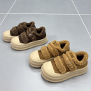 真皮加绒休闲鞋女2025冬季新款圆头厚底魔术贴加厚保暖运动棉鞋潮