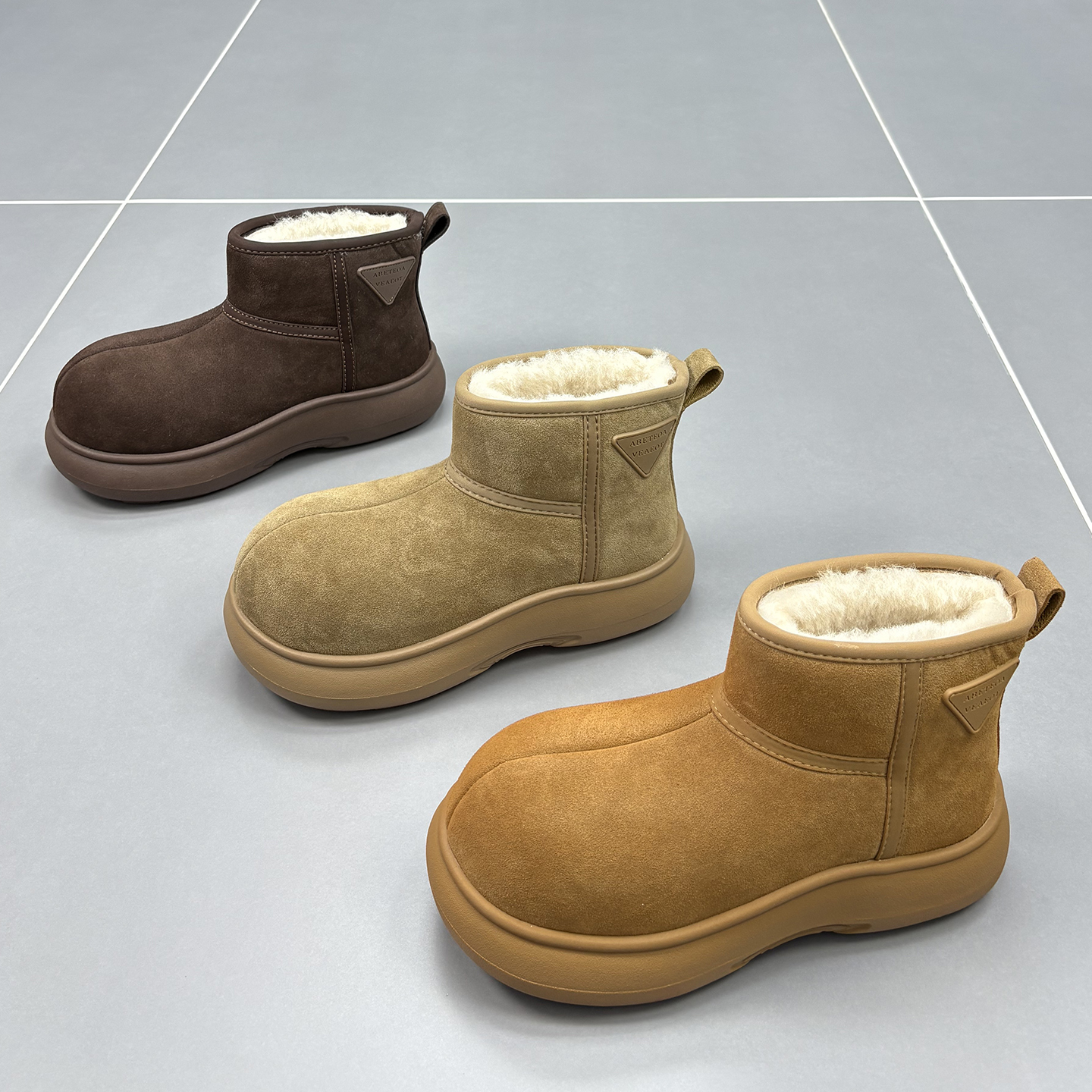 速利玛真皮羊毛大头雪地靴女2025