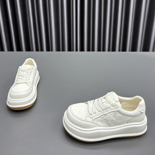 松糕厚底系带圆头舒适牛皮运动板鞋 新款 女2026春季 真皮休闲小白鞋