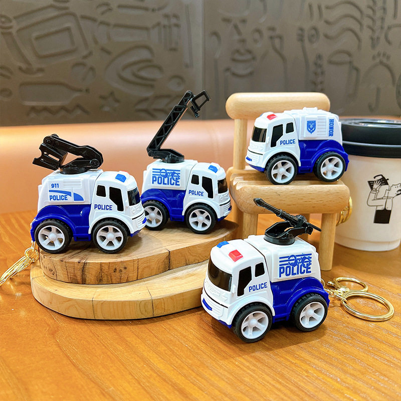 创意卡通迷你惯性警车钥匙扣回力小车玩具车汽车背包挂件礼品