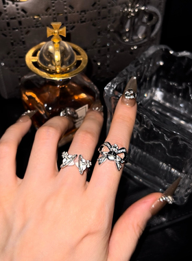 2025新款星球复古立体花纹重叠黑皓石泰银风戒指女士小众设计