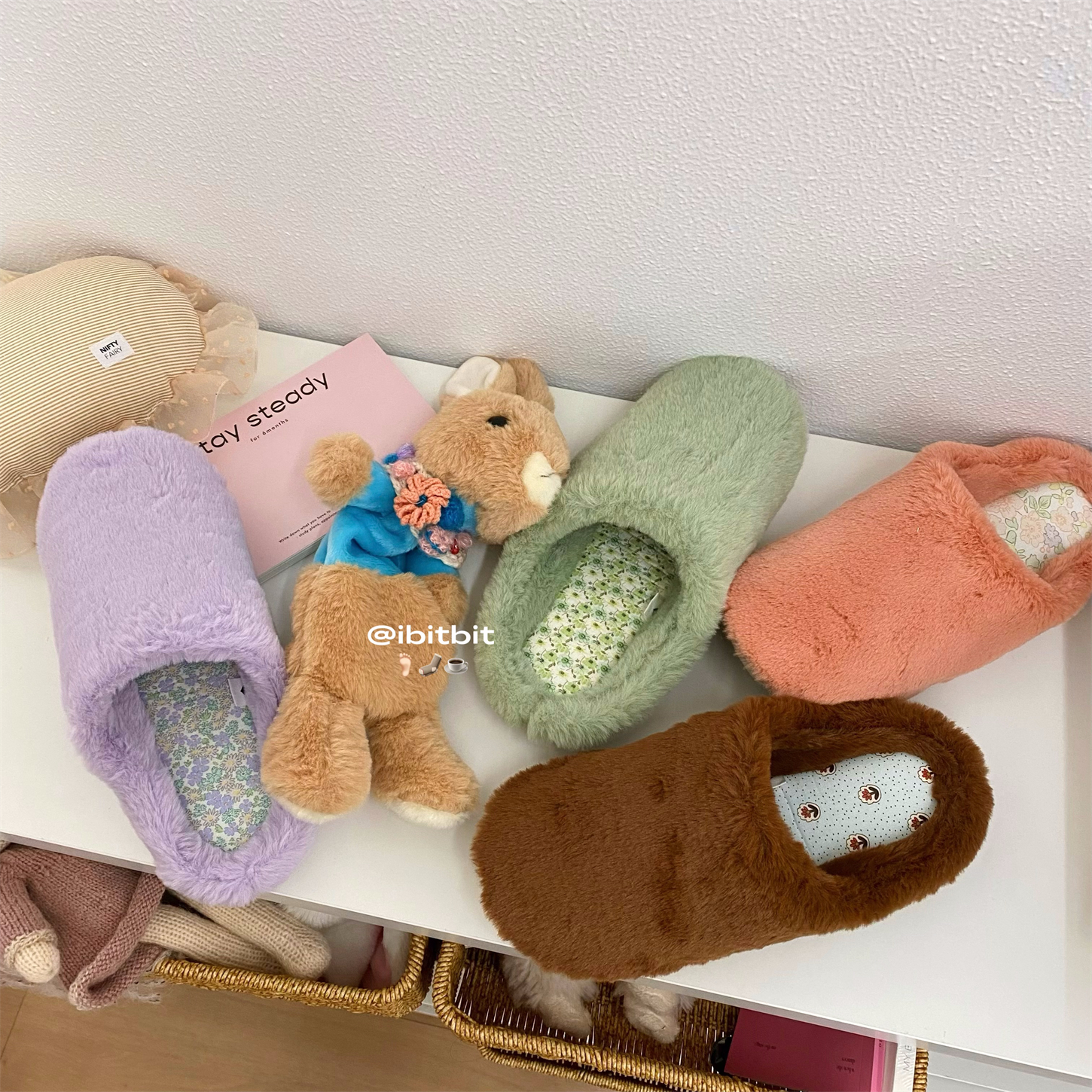 ibitbit简约日系毛绒绒拖鞋