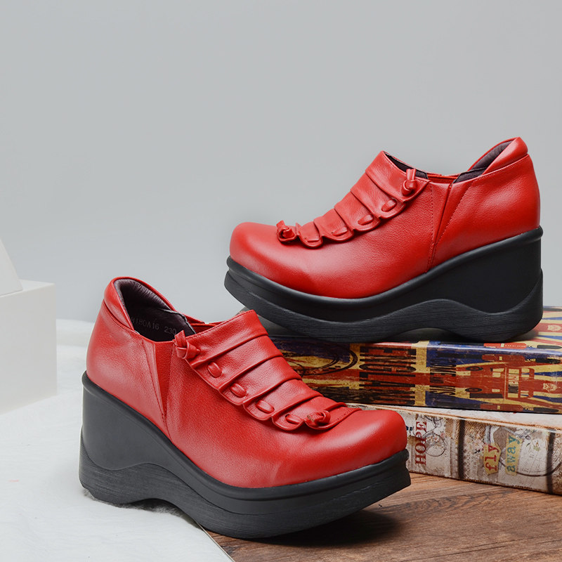 一席之地2025春秋女鞋坡跟休闲真皮松糕圆头高跟厚底深口百搭单鞋,女鞋,深口单鞋,淘宝优惠券,粉丝福利购,淘宝优惠卷