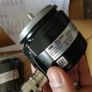瑞士堡盟BAUMER 编码器  OG71 DN 256 CI
