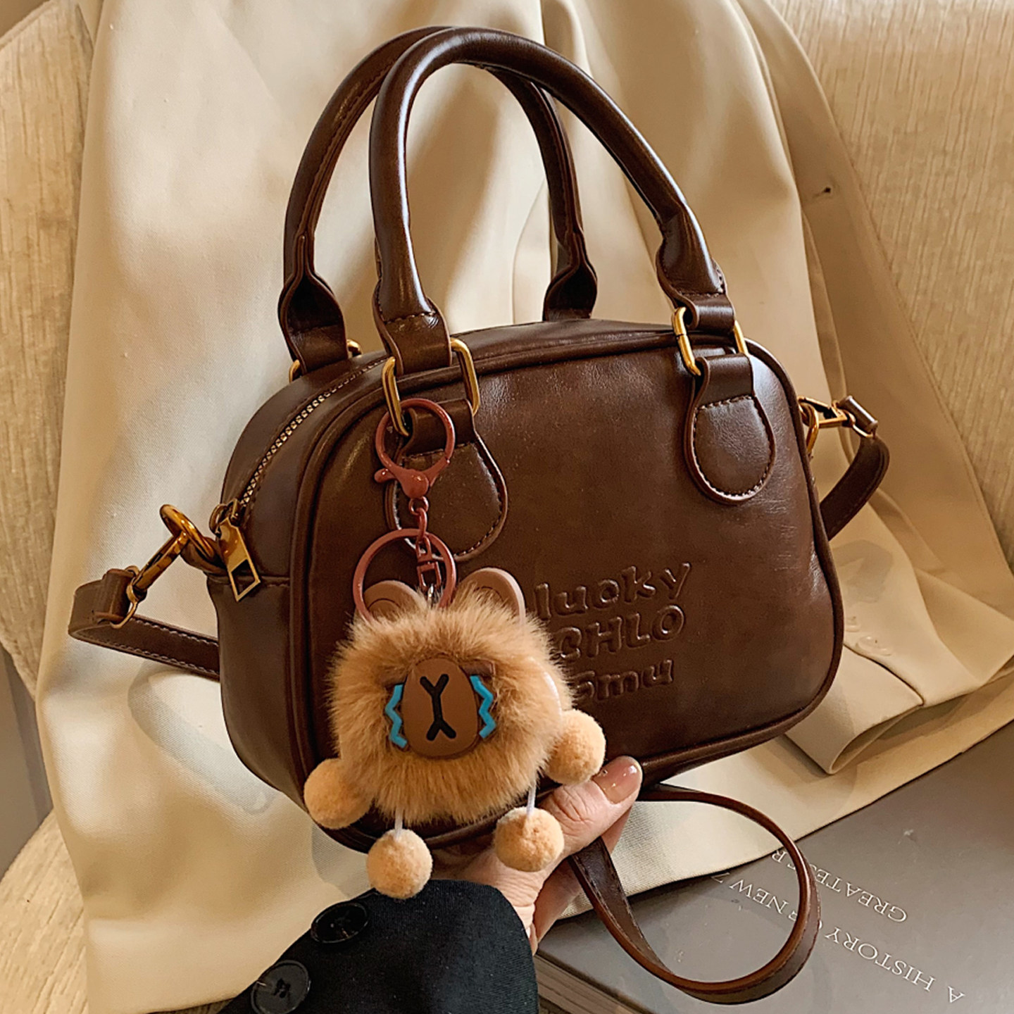 小众复古保龄球包女包2026新款时尚百搭手提单肩小方包迷你斜挎包,箱包皮具/热销女包/男包,小方包,淘宝优惠券,粉丝福利购,淘宝优惠卷