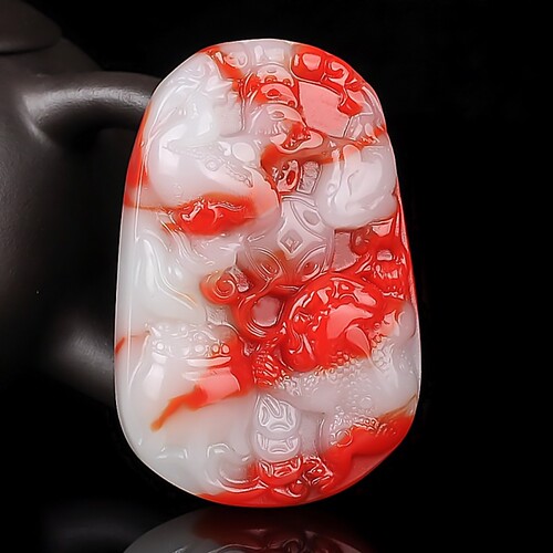 天然和田玉鸡血玉招财玉蟾吊坠金丝玉男女三足金蟾项链挂坠毛衣链