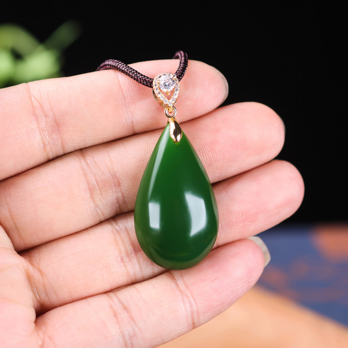 天然和田玉碧玉水滴玉坠吊坠