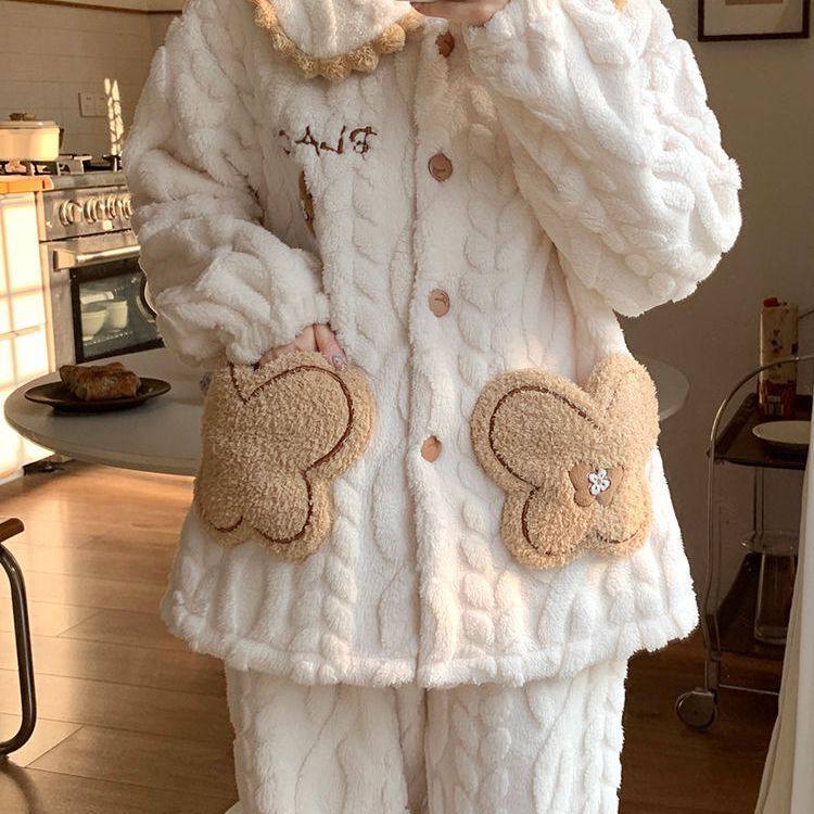 秋冬款珊瑚绒睡衣女冬季