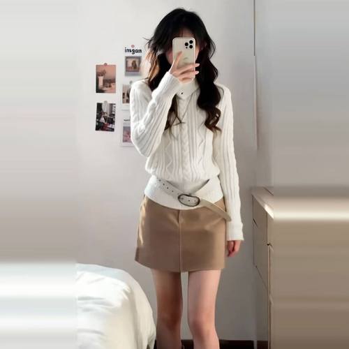 韩系气质麻花纹高领白色毛衣女秋