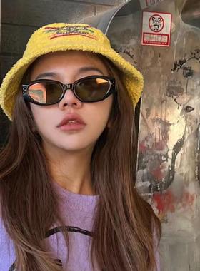复古欧美个性墨镜猫眼女窄框黑色高级感辣妹时尚显瘦街拍太阳镜男