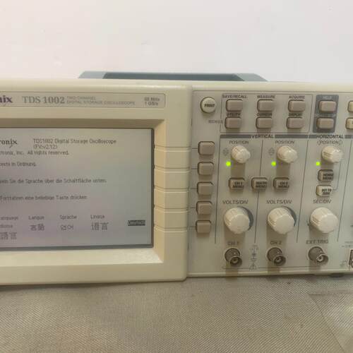 议价TDS1002 泰克数字存储示波器 60MHz双通道测试仪器维修