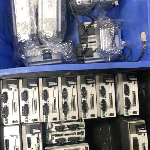 议价A5 伺服套装 松下750w 2.5KW伺服驱动电机维修
