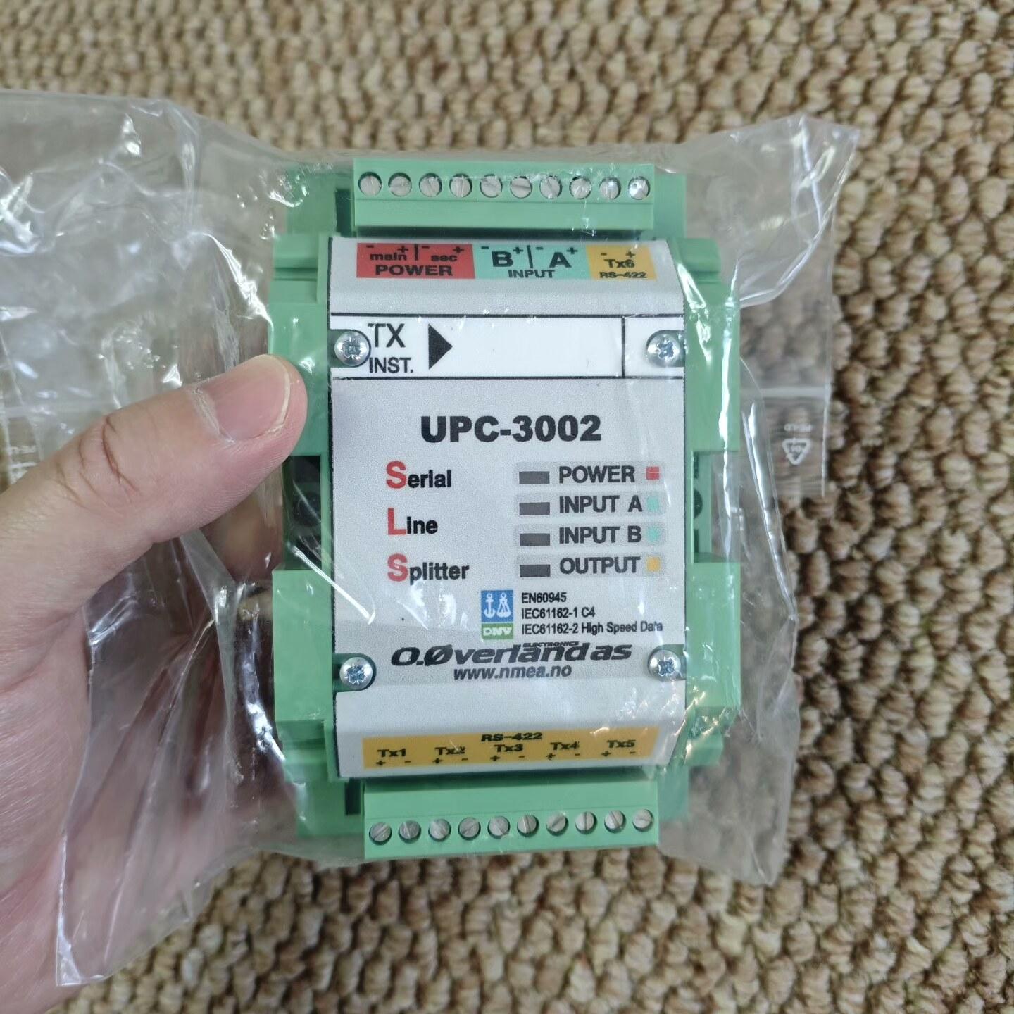 议价UPC-3002 串口信号分配器 Overland工业信号分配模块维修 - 实物图