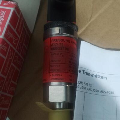 议价060G2106 AKS 33 丹佛斯压力传感器 工控自动化配件维修