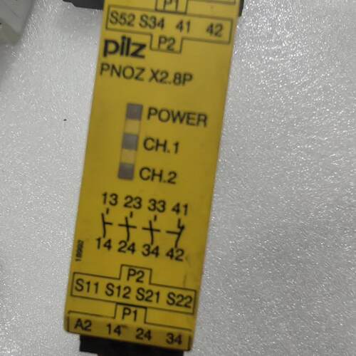 议价7773 PNOZ X2.8P 皮尔兹PILZ安全继电器 工控配件维修