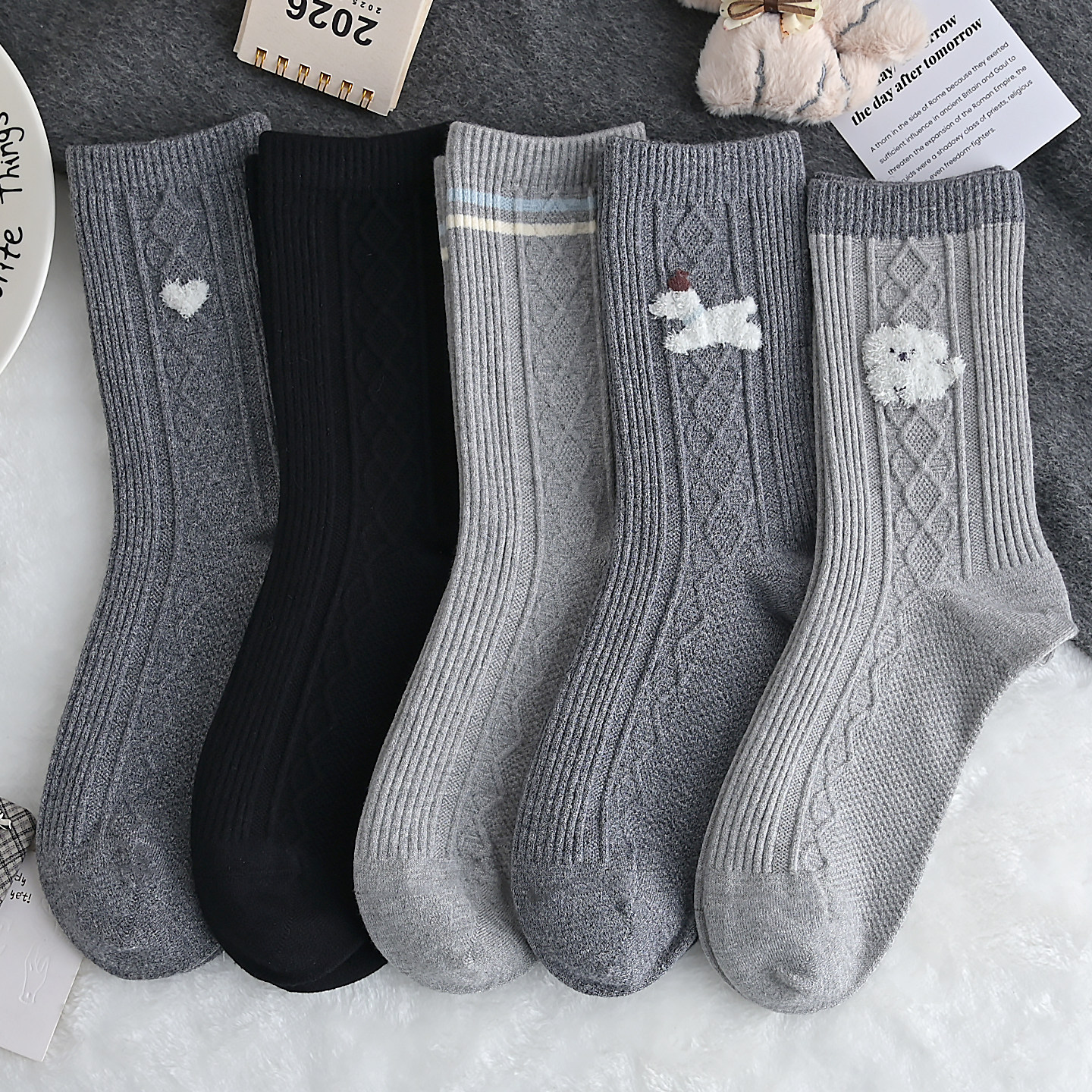 加厚羊毛袜子女中筒袜秋冬款堆堆袜高筒长袜保暖卡通可爱棉袜2025,女士内衣/男士内衣/家居服,中筒袜,淘宝优惠券,粉丝福利购,淘宝优惠卷