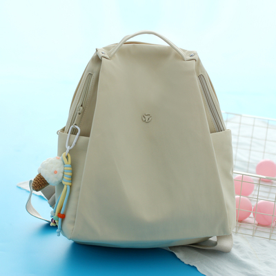 大容量双肩包旅游轻便上班通勤包