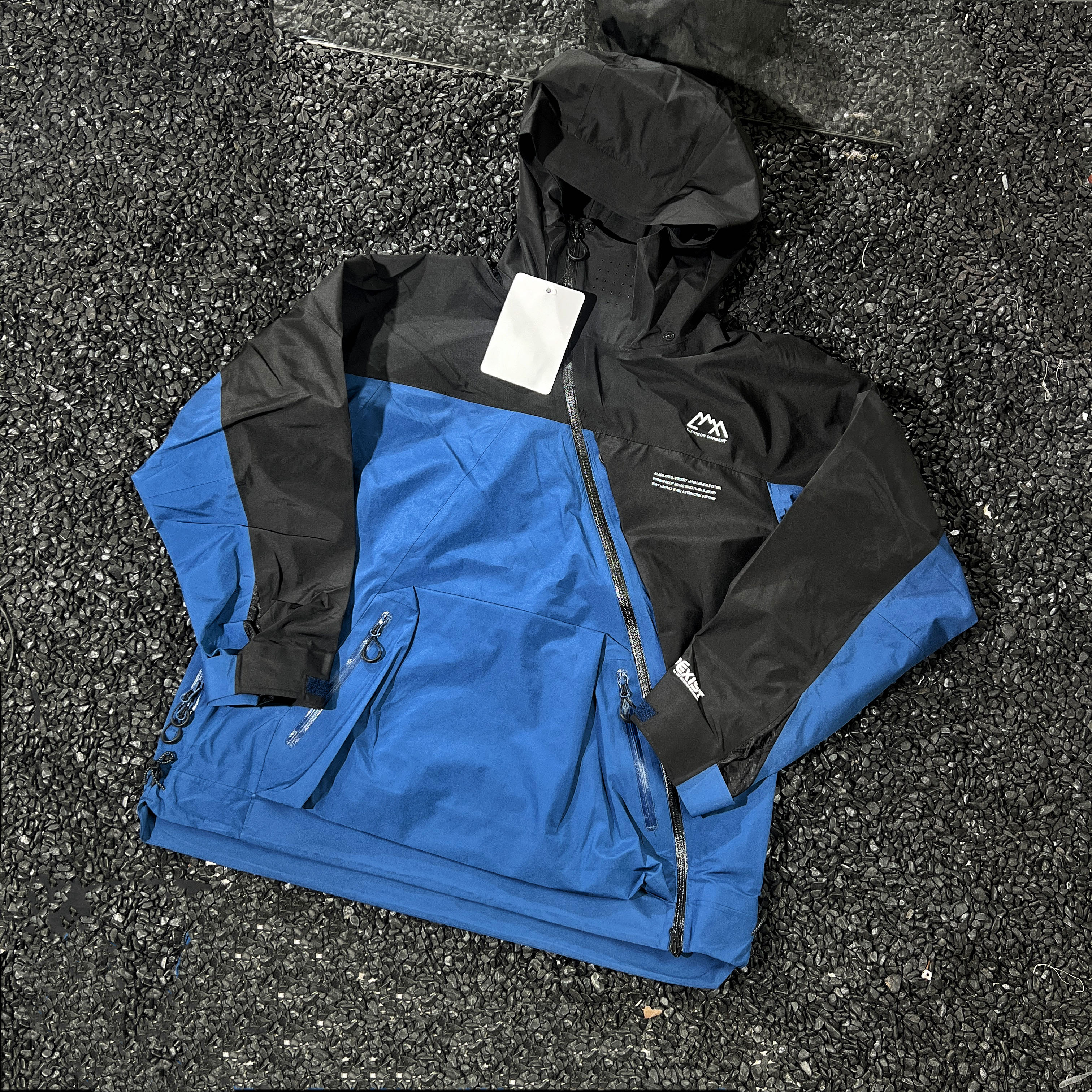 日单Fppev cmf户外雪山冲锋衣3L压胶防风防水斜拉链硬壳机能外套