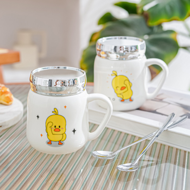 家用简约卡通陶瓷水杯创意杯子带盖办公室马克杯牛奶喝水杯饮水杯