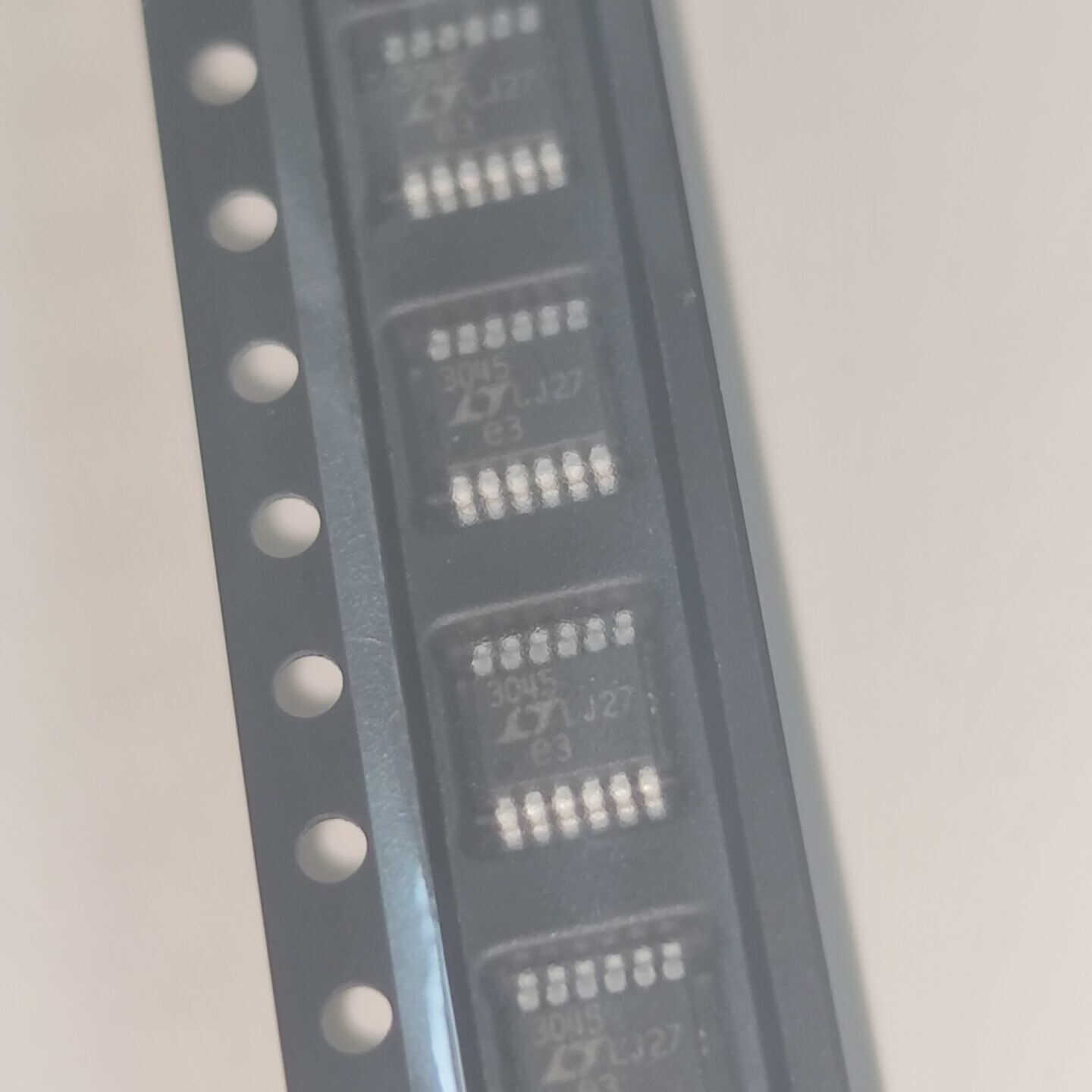 型号新货专业电子元器件配单封装