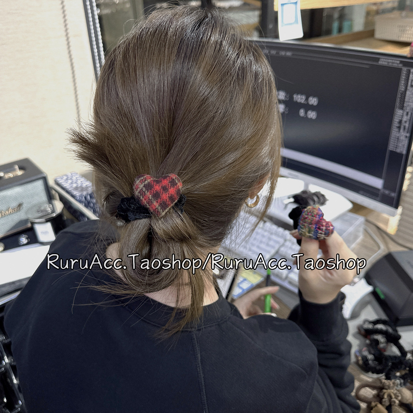 东大门新款布艺红色格子爱心大肠发圈头绳高级少女马尾丸子头发绳