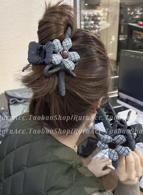 RURU2026春季新款AB版布艺格子充棉花朵抓夹韩国鲨鱼夹后脑勺发夹