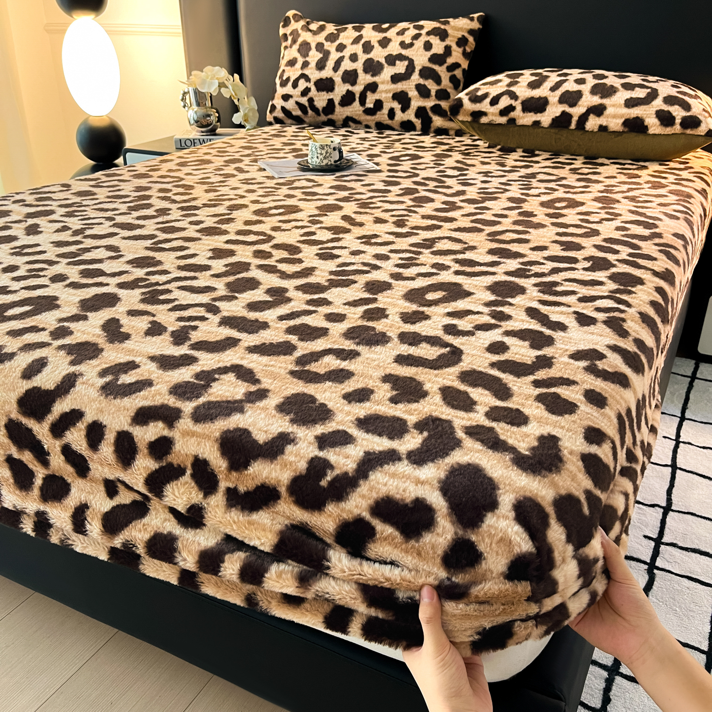 秋冬保暖美拉德豹纹床笠加厚牛奶绒床垫保护套防滑法莱绒床罩三件