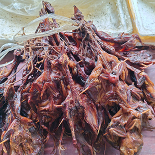 腊鹌鹑腊鸟竹鸡腊味干鸟湖南特产柴火烟熏鹌鹑鸟新鲜散装腊鹌鹑肉