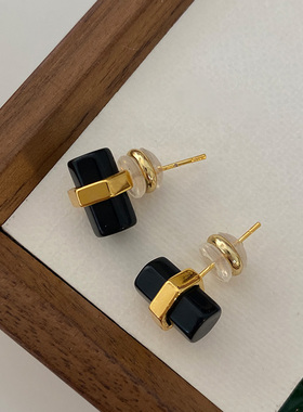 黑玛瑙耳钉2025新款爆款高级感黑色耳环轻奢朋克风天然石韩国耳饰