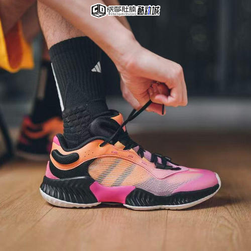 阿迪达斯Pro Ventilate男士运动鞋场上实战团队款篮球鞋JH5840