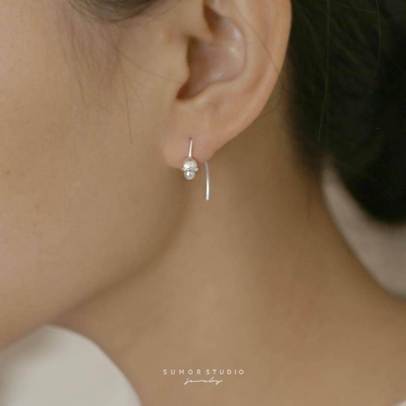 铃兰花贝珠小耳钩s925通体纯银