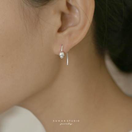 铃兰花贝珠小耳钩s925通体纯银气质温柔高级感小众设计耳环耳钉29