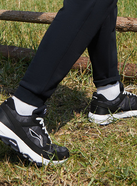 中国李宁男子跑步系列反光减震透气回弹耐磨跑鞋运动鞋ARDT015