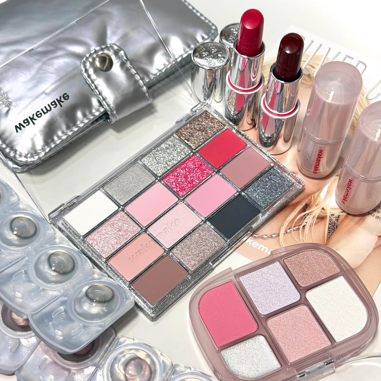 wakemake唯可魅新品眼影