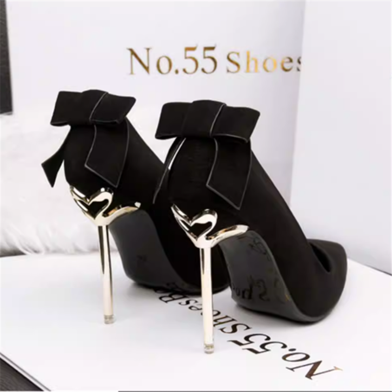 黑色蝴蝶结高跟鞋女2026年新款绒面金属细跟性感尖头通勤百搭单鞋