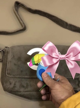 化妆包毛绒纯色宝贝尺寸长32cmx高20cmx底宽7c m