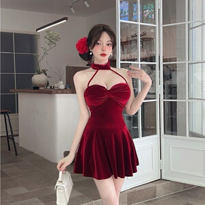 性感金丝绒挂脖吊带连衣裙女装