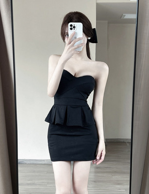 修身显瘦夏短裙纯欲风抹胸连衣裙