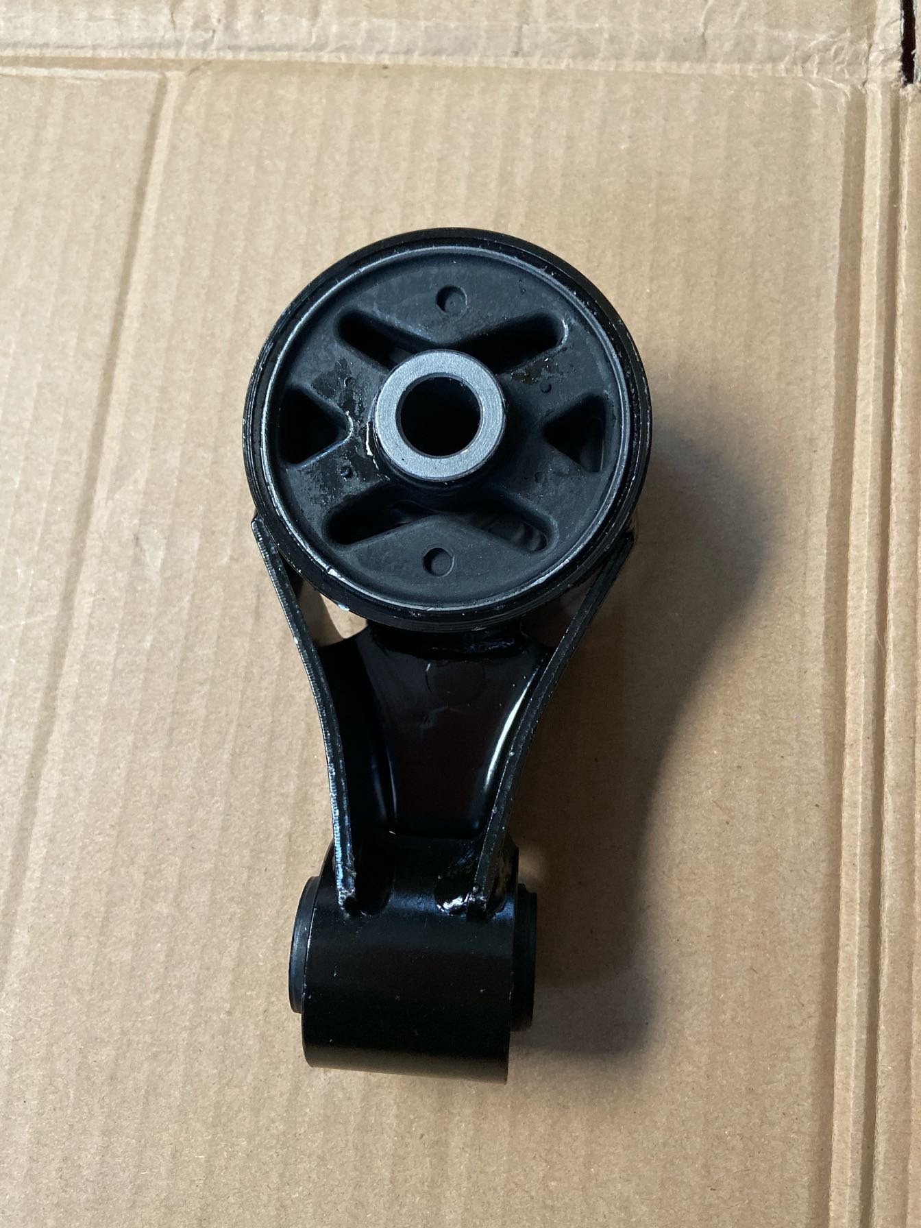 中兴C3后发动机支架 C3悬置发动机后悬置中兴后机脚胶C3后胶垫
