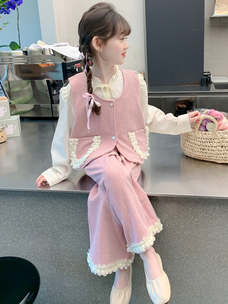 女童春装套装2024新款儿童洋气时髦女孩春秋款花瓣春季马甲三件套