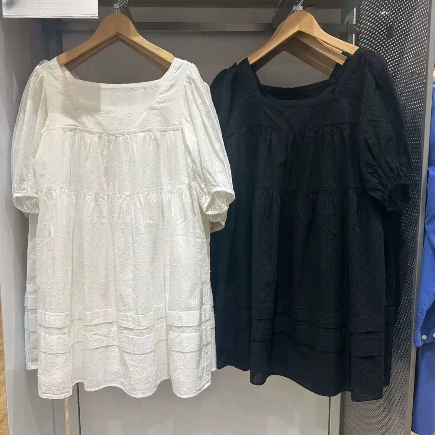 女装提花迷你连衣裙26春夏新款宽松方领休闲短袖裙子上衣482790