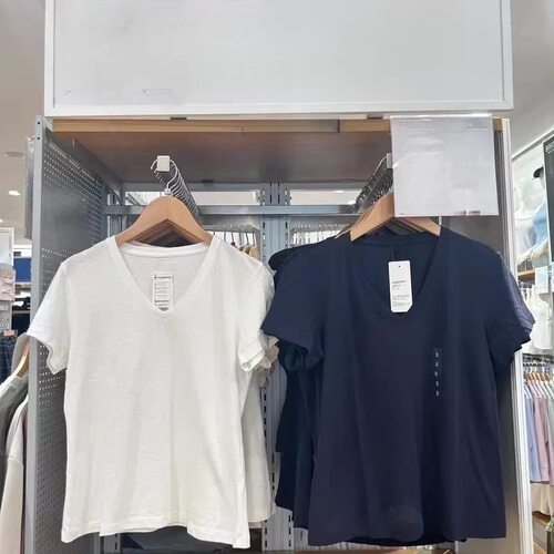日单春夏女装薄款竹节纱V领短袖T恤休闲宽松多彩套头上衣483460