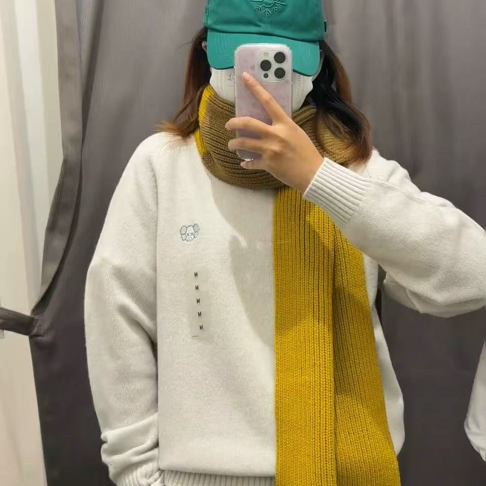 日单男装女装KAWS柔软绵圆领针织衫长袖毛衣毛衫打底衫秋冬485271