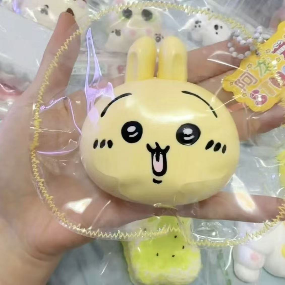 可爱吉伊乌萨奇小八捏捏慢回弹