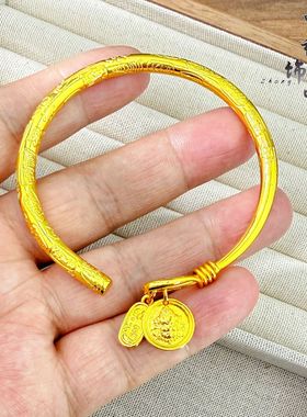 金店同款高保色古法沙金錾刻吉言财神开口手镯女 新中式吉言半镯