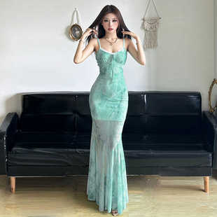 Amyway清冷感雪纺下摆网纱露背V领气质长裙包臀显瘦裙吊带连衣裙