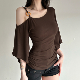 Amyway【古着美式】复古串珠中古风露肩T恤喇叭袖褶皱显瘦上衣