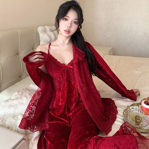 GIOIO【品牌】金钻绒三件套带胸垫睡衣女性感蕾丝家居服秋冬套装